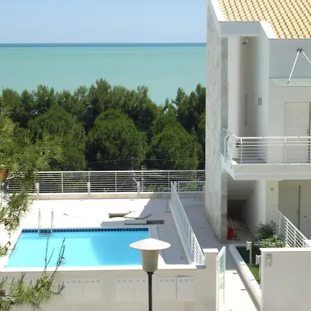 Cerrano Park 아파트호텔