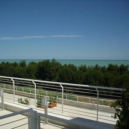 Cerrano Park 아파트호텔