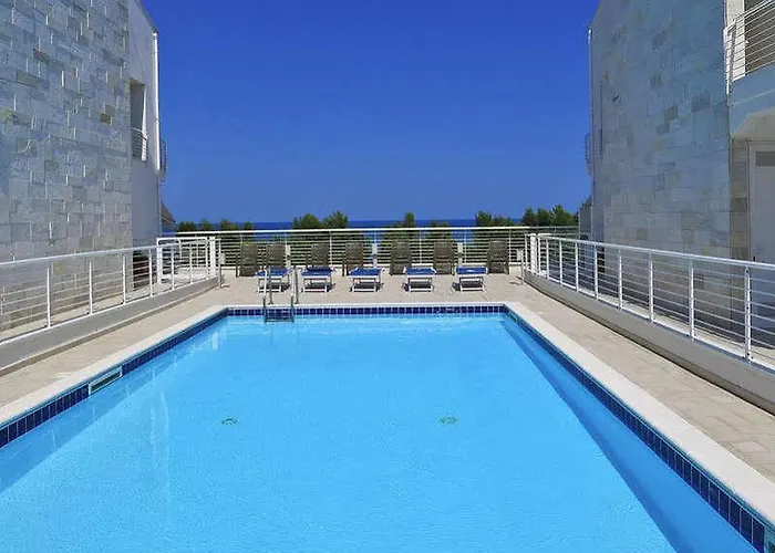 Cerrano Park Ξενοδοχείο με διαμερίσματα 2*